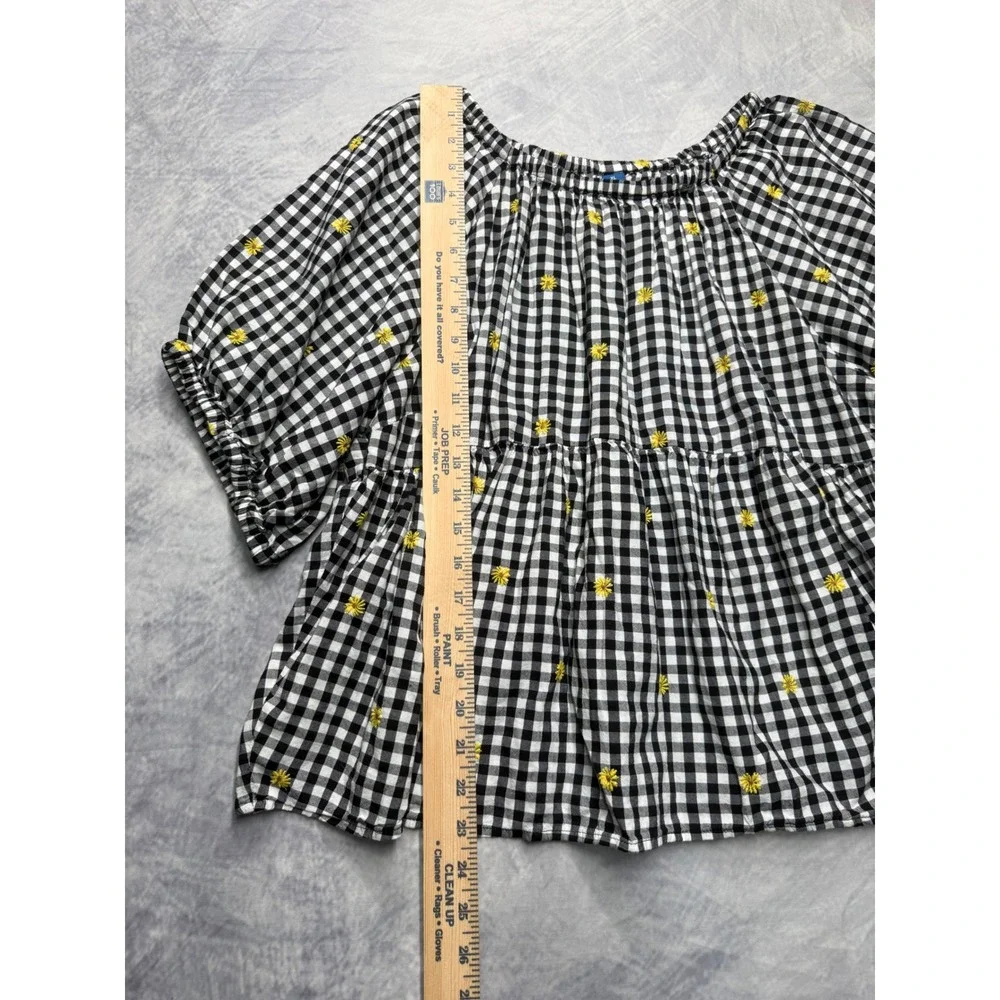 Old Navy puff free noted